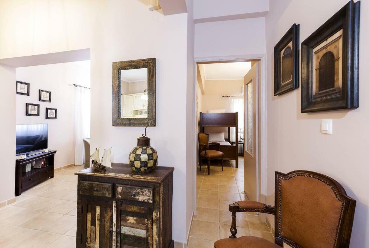 My Sweet Corner House Villa Palaiochora Ngoại thất bức ảnh