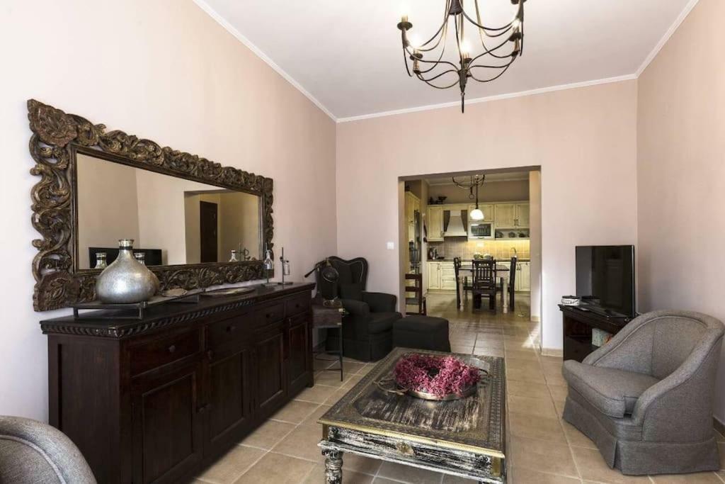 My Sweet Corner House Villa Palaiochora Ngoại thất bức ảnh